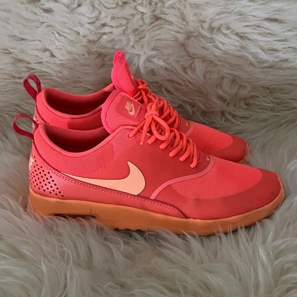 Nike Air Max Thea Orange Mid Casual Running Comfort Shoes - Picture 4 of 9